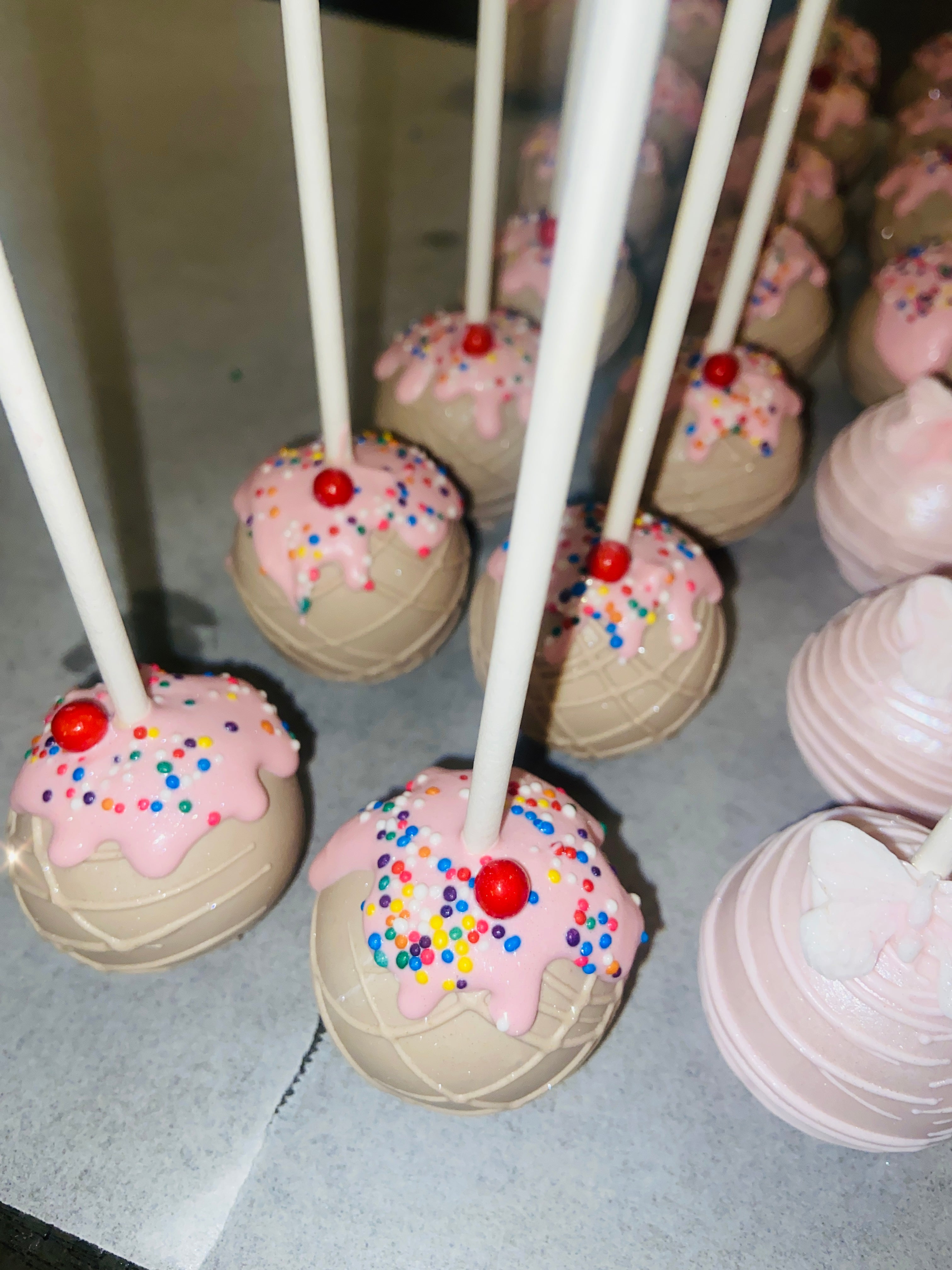 Designer Cake Pops (1dz) - Individually wrapped